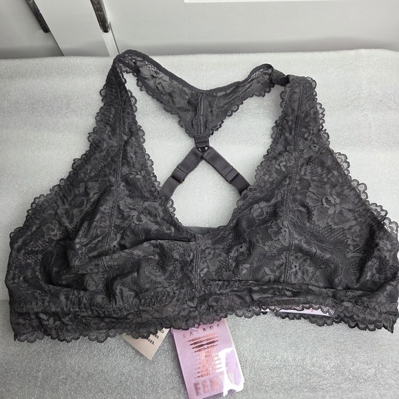 Savage X Fenty Other - Savage X Fenty Black Floral Lace Racerback Bralette Size 3X NWT